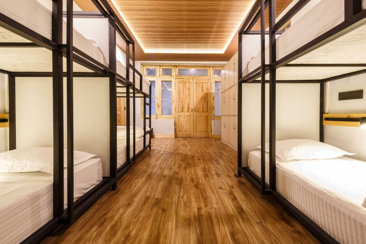 Hitchhikers Hostel Ladakh レー エクステリア 写真